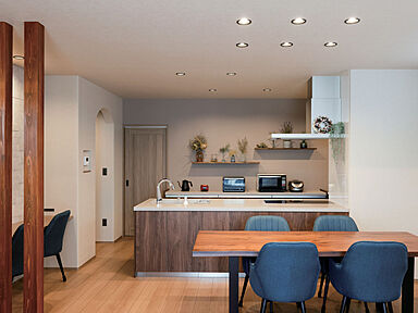 【サーラ住宅】外断熱工法で建てる注文住宅の施工事例「【家事ラク動線×収納充実】晴れた休日も思わず自宅で寛ぎたくなる快適な住まい」の画像