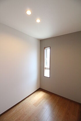 株式会社ハイスペースの施工事例「シンボルツリーで昼も夜もおしゃれな家」の画像6