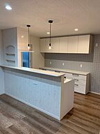 カフェスタイルのキッチン シュガーホーム北上店の事例画像