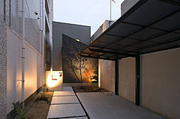 姫路エリアの注文住宅【ビオラホーム】の施工事例「間口5mの変形敷地 誰もが2度見するスタイリッシュなお家」の画像