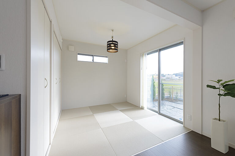 日栄商事株式会社の公式画像_和室5