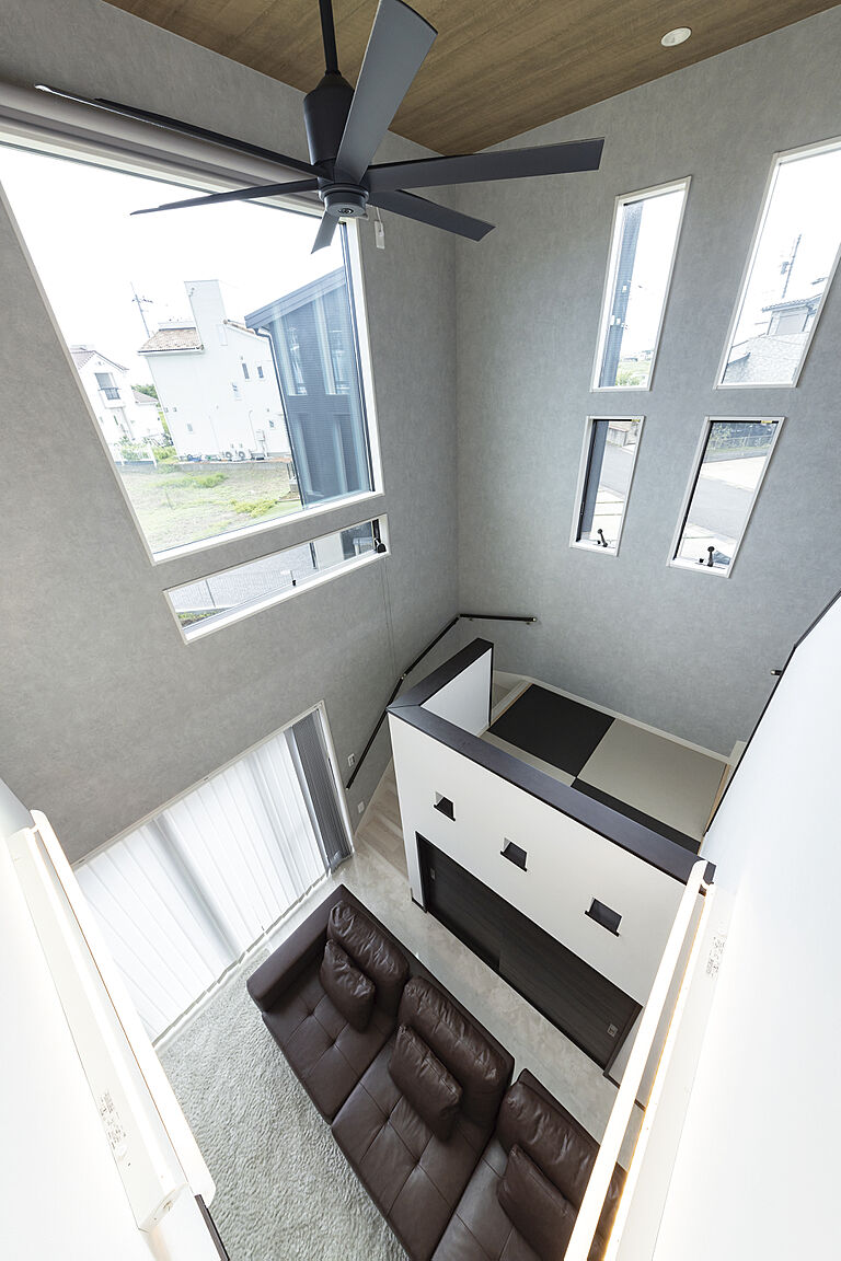 日栄商事株式会社の公式画像_リビング3