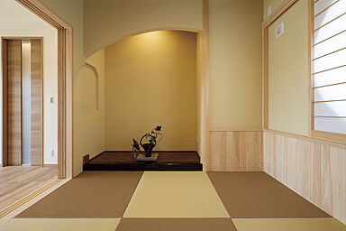 日栄商事株式会社の施工事例「丈夫な土佐桧で造る広い平家、木の香りに包まれた趣ある和室.」の画像4