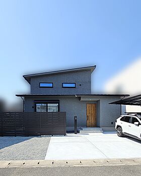 G-C-HOMEの施工事例「『グレージュ×高天井』のシンプルが美しいお家」の画像8