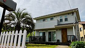 TKプランニング株式会社の施工事例「カリフォルニア風/アメリカンハウス」のメイン画像