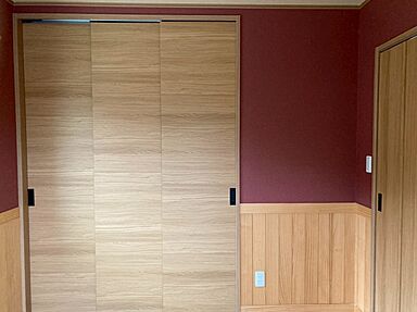 TKプランニング株式会社の施工事例「驚きの収納術/玄関土間&小屋裏×和室カラーコーデで魅せる彩りハウス」の画像4