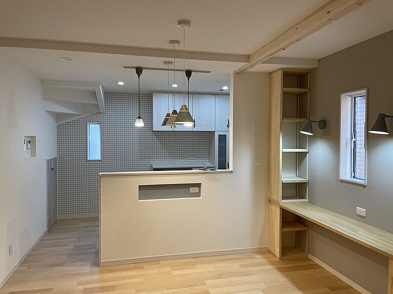 TKプランニング株式会社の公式画像_リビング3