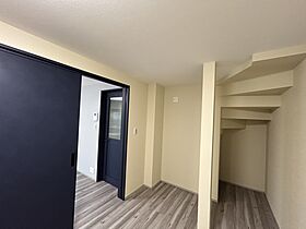 TKプランニング株式会社の施工事例「狭小住宅×快適設計/光と収納でコンパクトな空間を広く暮らす施工事例」の画像6