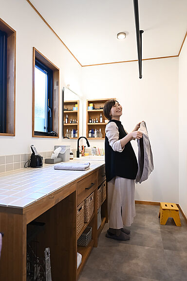 ネクストハウスデザインの施工事例「スキップフロアが楽しい三角屋根の家 ALLen」の画像5