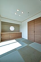 木の家スタイルの和室 株式会社 住まいの発見館 本社ショールームの事例画像