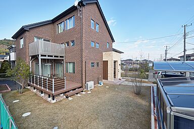 株式会社 住まいの発見館 本社ショールームの施工事例「【55坪×2階建】家事室・書斎・蔵のある家」の画像