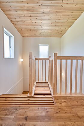 株式会社 住まいの発見館 本社ショールームの施工事例「【33坪×2階建】ハンドメイドしたカントリースタイルの家」の画像6