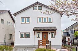 株式会社 住まいの発見館 本社ショールームの施工事例「【39坪×2階建】雑貨の似合うナチュラルテイストの家」の画像