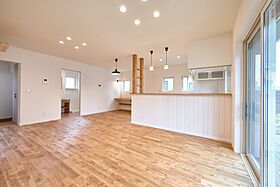 株式会社 住まいの発見館 本社ショールームの施工事例「【39坪×2階建】雑貨の似合うナチュラルテイストの家」の画像3