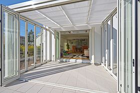 株式会社 住まいの発見館 本社ショールームの施工事例「【51坪×2階建】暮らしを楽しむ広い庭とリビングテラスのある家」の画像1