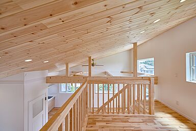 株式会社 住まいの発見館 本社ショールームの施工事例「【37坪×2階建】玄関1つ、上下階2LDKで家族をつなぐ2世帯住宅」の画像3