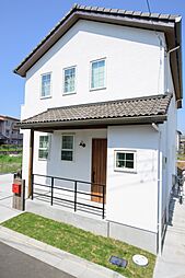 株式会社 住まいの発見館 本社ショールームの施工事例「【37坪×2階建】自然素材をふんだんに使ったナチュラルカントリーな家」の画像