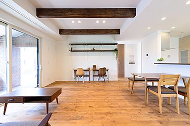 株式会社 住まいの発見館 本社ショールームの施工事例「【29坪×平屋】北欧アンティーク調の平屋」の画像4