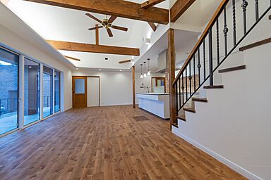 株式会社 住まいの発見館 本社ショールームの施工事例「【44坪×平屋】ガレージのある邸宅」の画像2