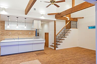 株式会社 住まいの発見館 本社ショールームの施工事例「【44坪×平屋】ガレージのある邸宅」の画像3