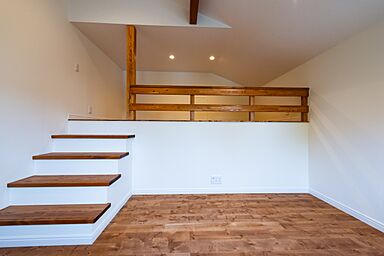 株式会社 住まいの発見館 本社ショールームの施工事例「【44坪×平屋】ガレージのある邸宅」の画像4