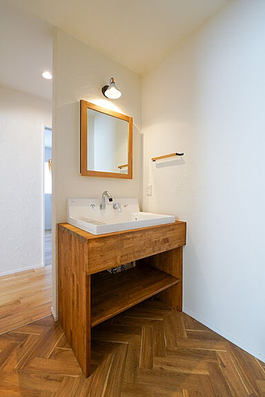 株式会社 住まいの発見館 本社ショールームの施工事例「ぬくもりあふれるカフェスタイルの平屋」の画像3