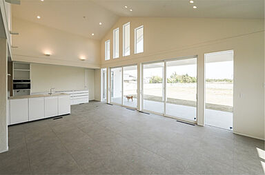 株式会社 住まいの発見館 本社ショールームの施工事例「ドッグランのあるリゾートスタイルの平屋」の画像8