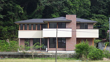 株式会社茂山組の施工事例「岡山県 M様邸 4世帯で心地よく暮らせる家」の画像