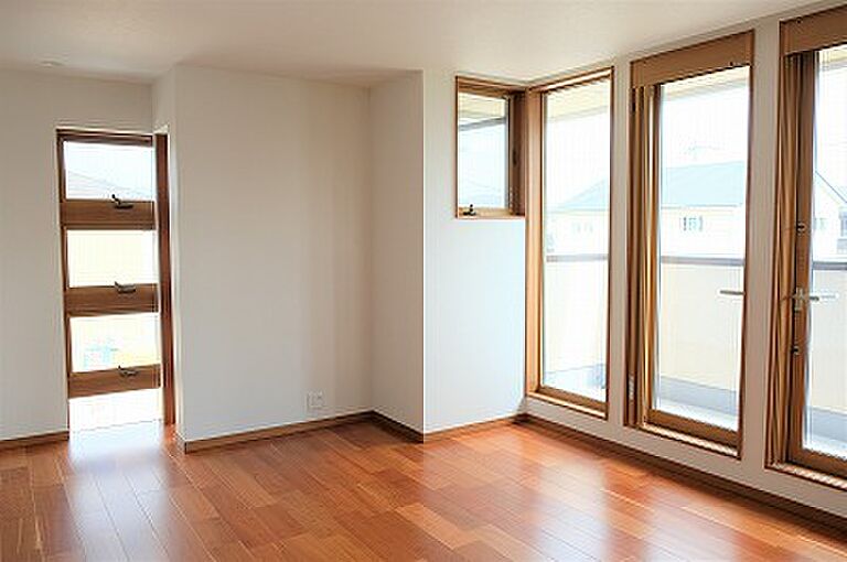 株式会社茂山組の公式画像_洋室5