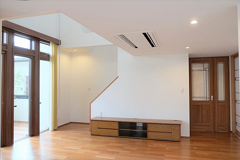 株式会社茂山組の公式画像_リビング2