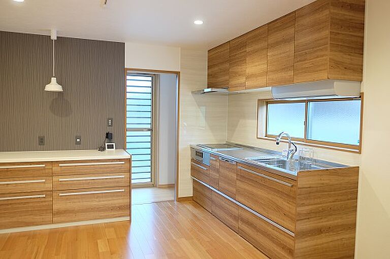 株式会社茂山組の公式画像_キッチン2