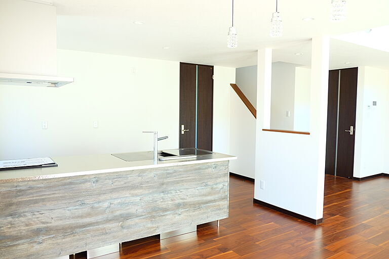 株式会社茂山組の公式画像_キッチン3