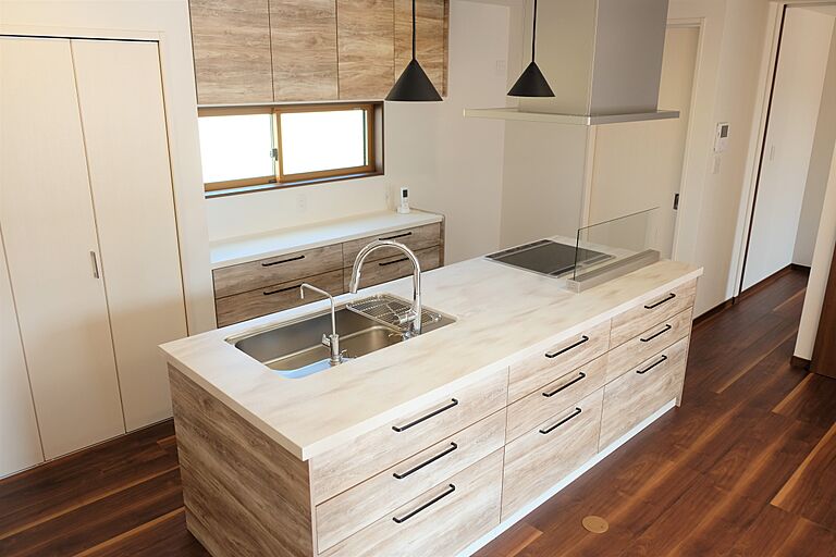 株式会社茂山組の公式画像_キッチン3