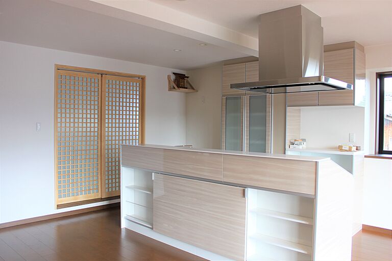 株式会社茂山組の公式画像_キッチン2