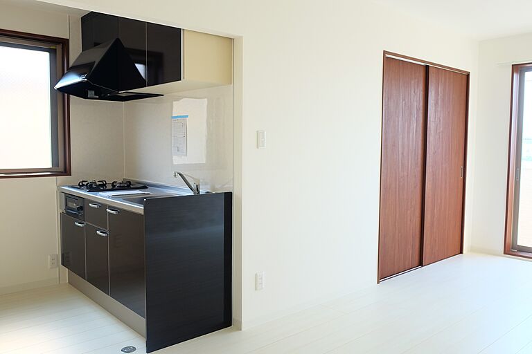 株式会社茂山組の公式画像_キッチン3