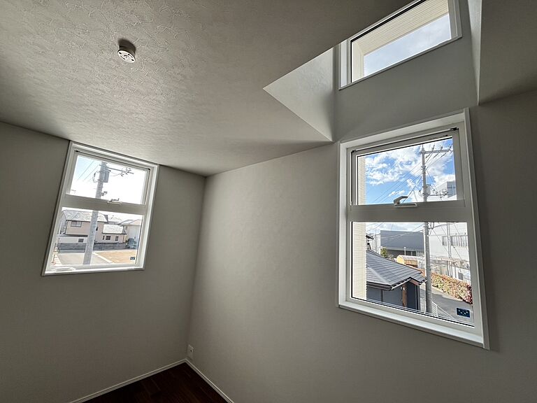 株式会社茂山組の公式画像_洋室5