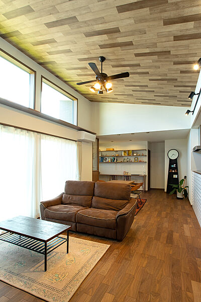 カフェスタイルのリビング FDMホーム大分店の事例画像