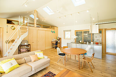 木の家スタイルのリビング FDMホーム大分店の事例画像