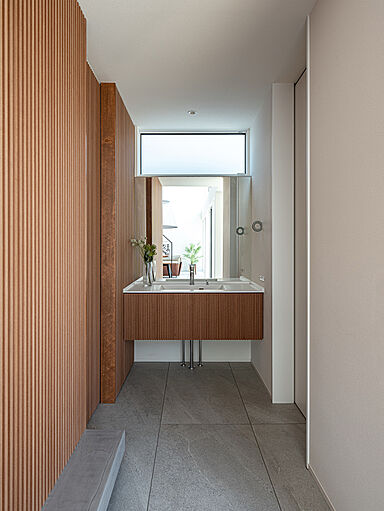 FDMホーム大分店の施工事例「大分県大分市 耐震構法SE構法 アートが調和する、趣味と暮らしを重ねた住まい」の画像10