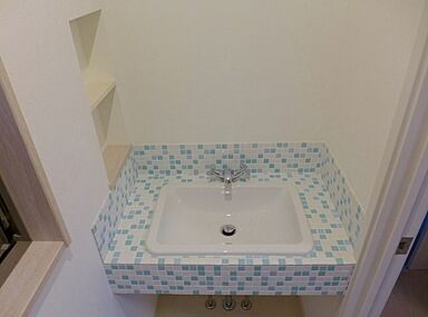 株式会社建築システムの施工事例「幅3.6m極細住宅に三世代が広々暮らす、工夫が詰まった省エネ3階建住宅【212】」の画像4