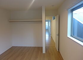 株式会社建築システムの施工事例「26坪の土地に幅3mの狭小住宅にシンプルに暮らす【251】」の画像6