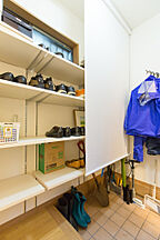 和風・和モダンスタイルの収納 株式会社建築システムの事例画像