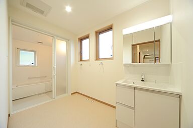 有限会社 高健工務店の施工事例「仲良し3世代がくらす家」の画像6