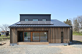 有限会社 高健工務店の施工事例「テクノストラクチャーで建てた「自然素材の家」」のメイン画像