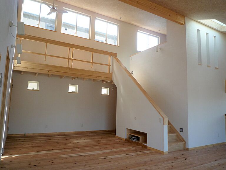 建築工房ピネストの公式画像_リビング4