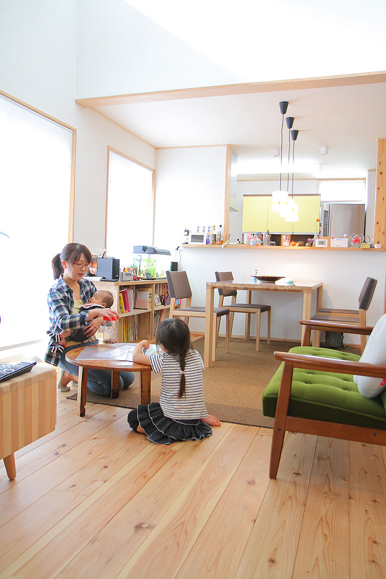 建築工房ピネストの公式画像_リビング4