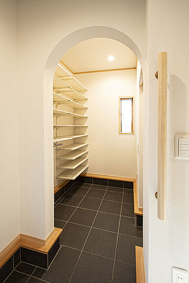 建築工房ピネストの施工事例「HEAT20・G2グレード住宅『木づかいの家』」の画像2