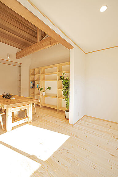 建築工房ピネストの施工事例「HEAT20・G2グレード住宅『木づかいの家』」の画像7