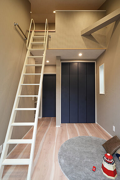 建築工房ピネストの施工事例「狭小2階建て+ロフト『まどかの家』」の画像6