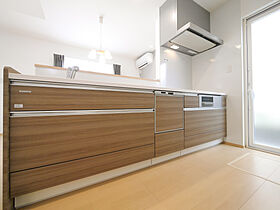 タナカホームズの施工事例「長門市 井手口モデルハウス おしゃれなリビング階段のある住まい」の画像2